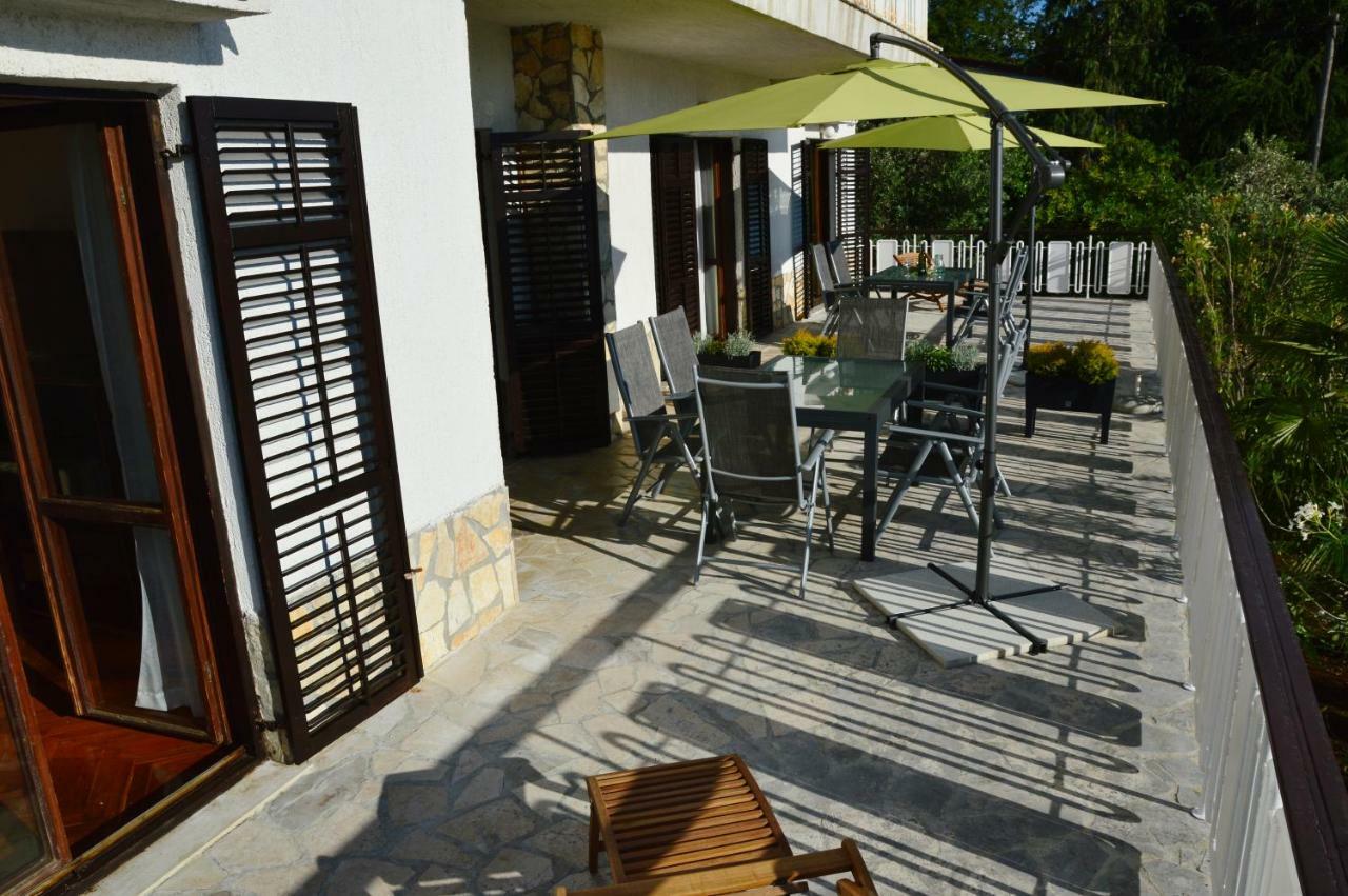 Apartments Martina Nijvice Zewnętrze zdjęcie