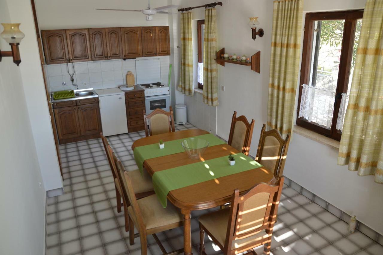 Apartments Martina Nijvice Zewnętrze zdjęcie