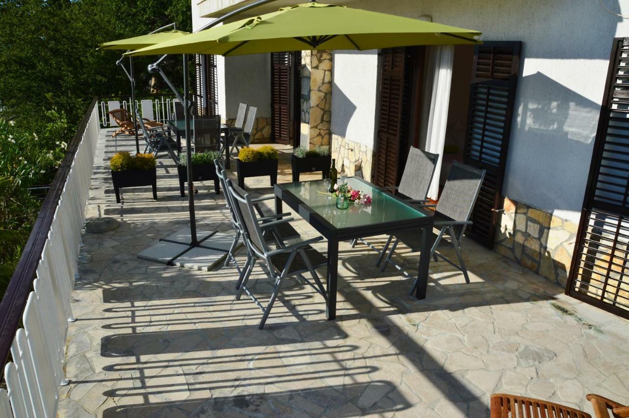 Apartments Martina Nijvice Zewnętrze zdjęcie