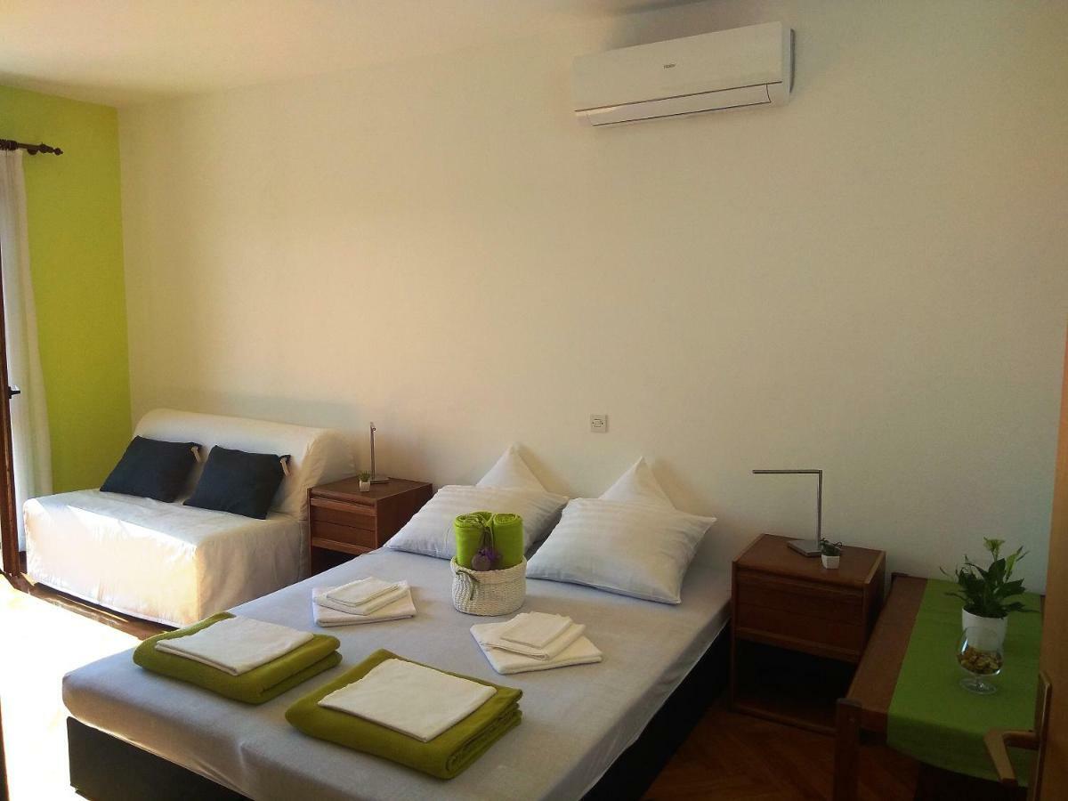 Apartments Martina Nijvice Zewnętrze zdjęcie